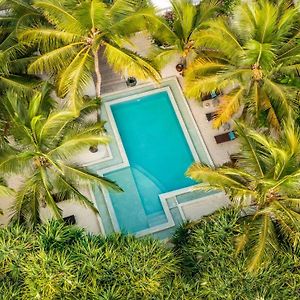 Uzuri Boutique Hotel